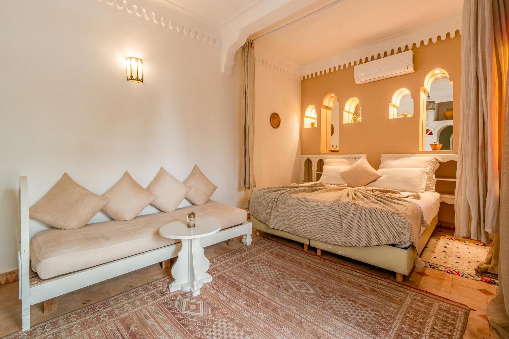 RIAD AWINATI Location Privatisée Marrakesh Esterno foto